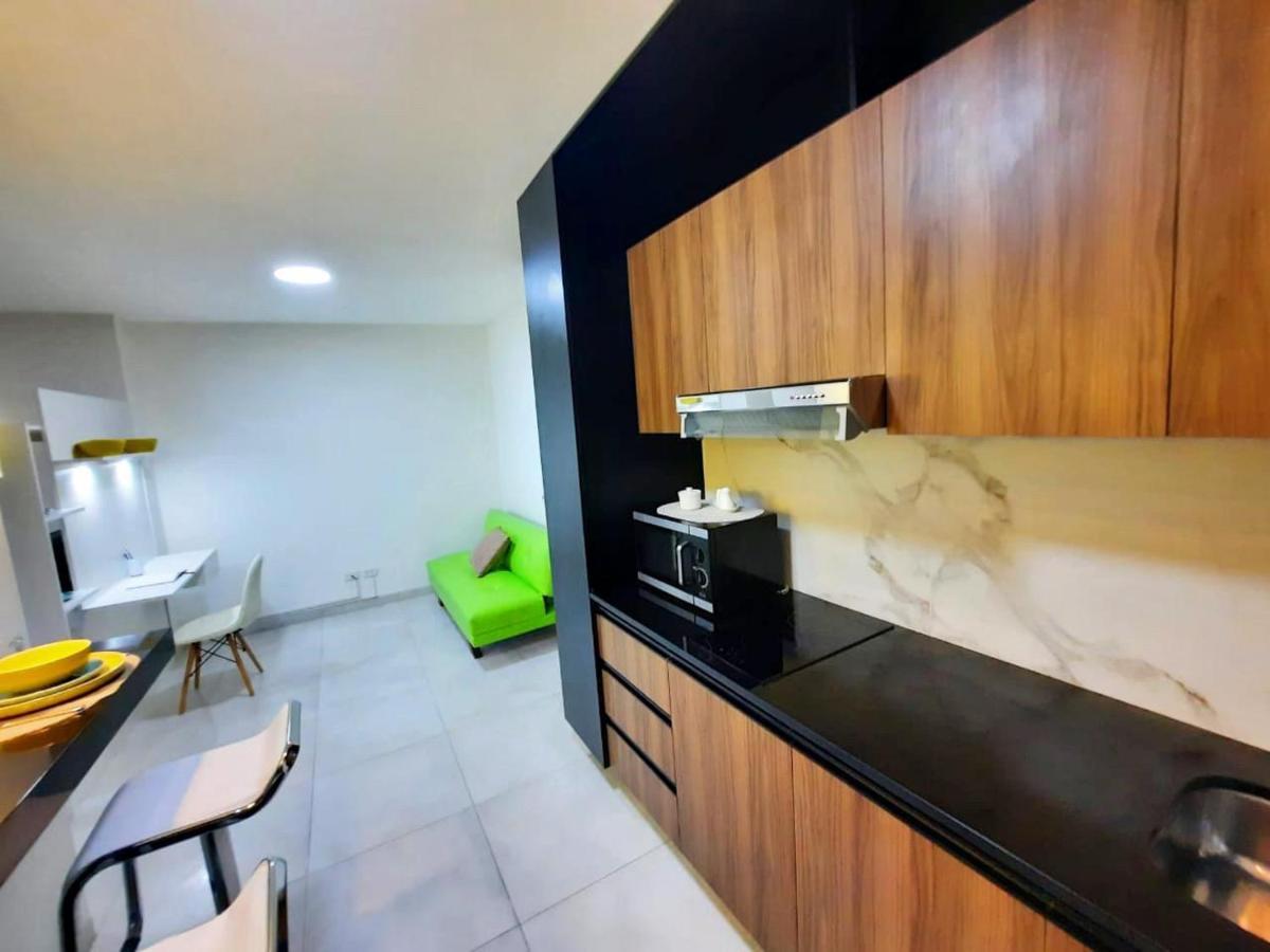 Apto Moderno Con Piscina De Borde Infinito 산타 크루즈 드 라 시에라 외부 사진